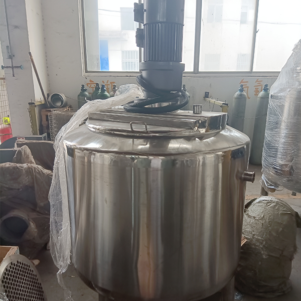 不銹鋼反應(yīng)釜 (10).png